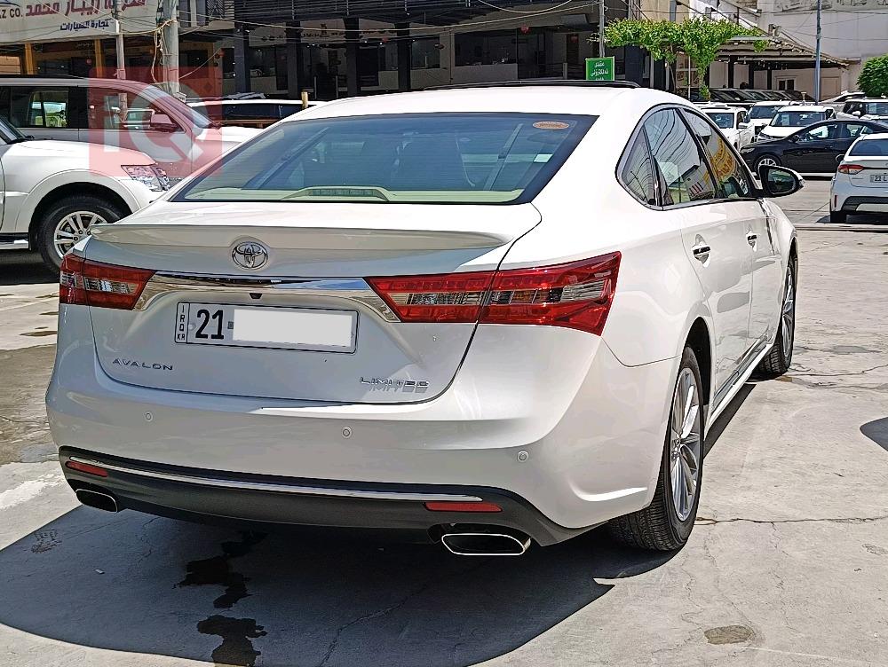 Toyota Avalon